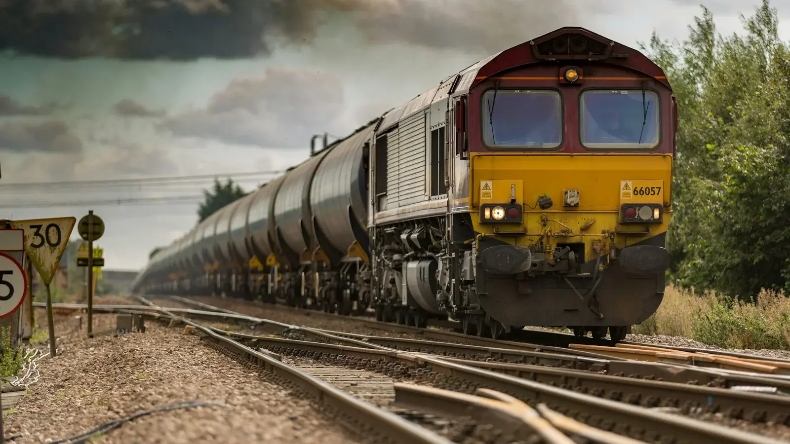Railway and mass transit engineering